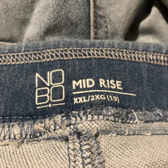 No Boundaries tank and shorts - Picture 12 of 16